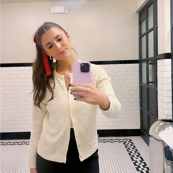 Meet your Posher, Lucy - Picture 1 of 1